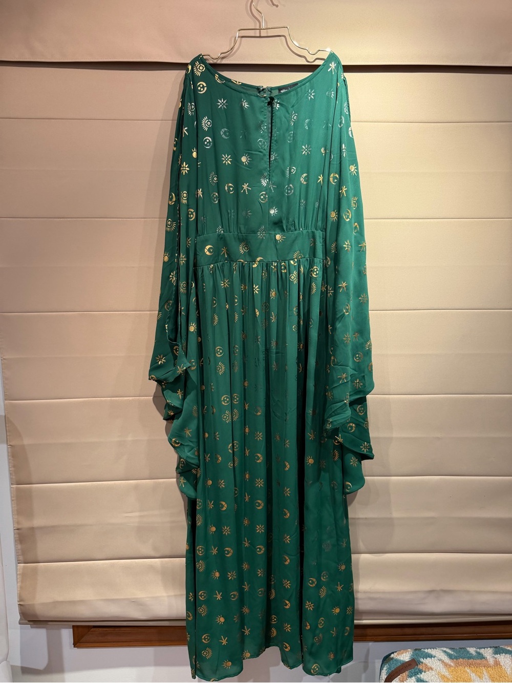 Disney Hocus Pocus Collection by Unique Vintage Green & Gold Moon Print Caftan